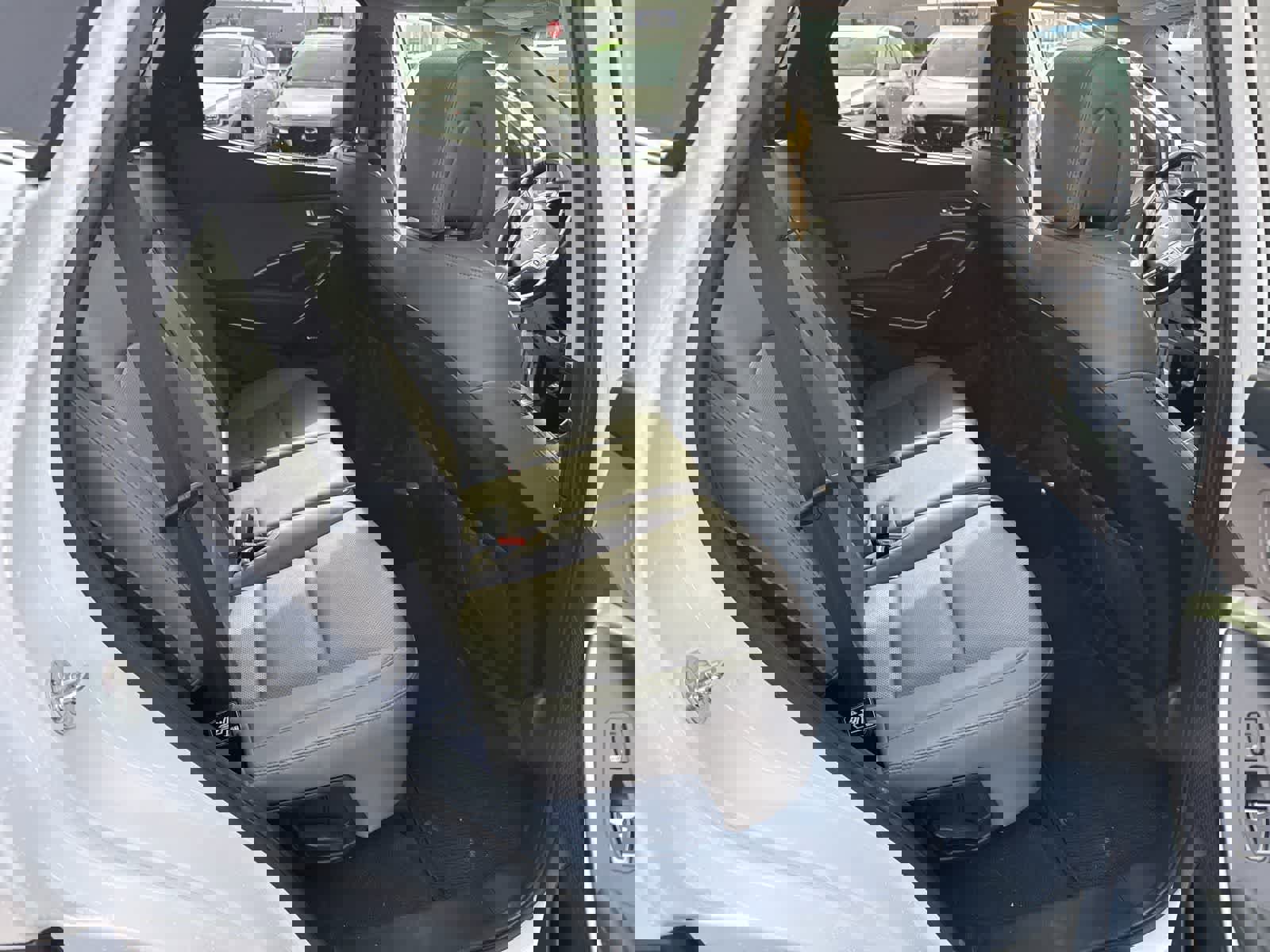 Used 2018 Hyundai Santa Fe Sport image 20