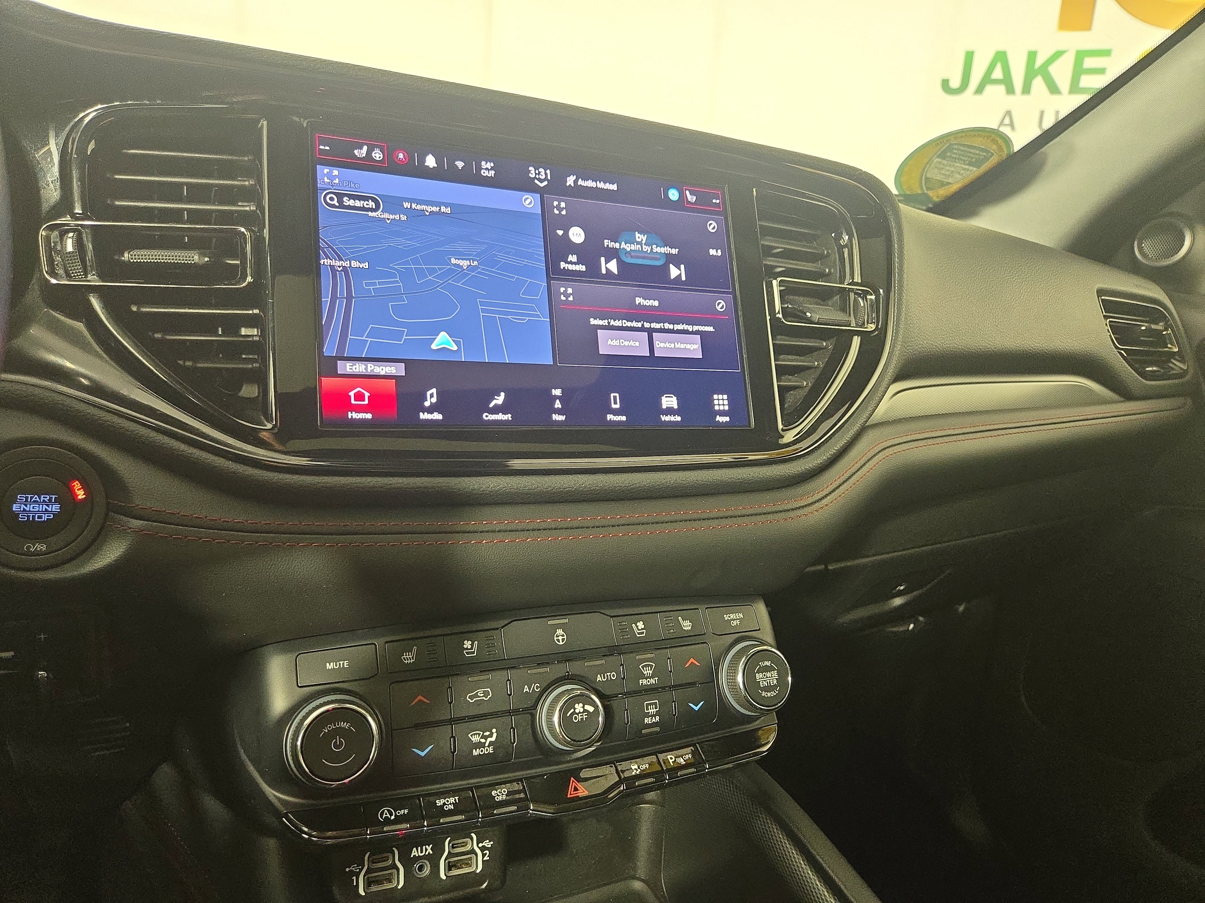 Used 2024 Dodge Durango GT image 24