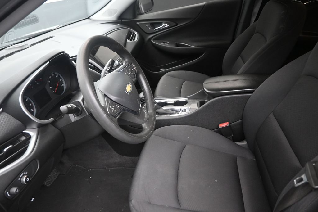 Used 2024 Chevrolet Malibu LT FWD image 12