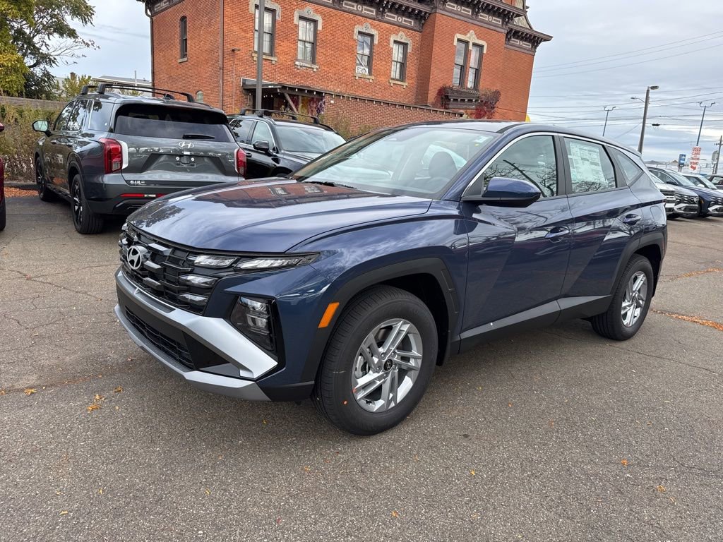 New 2026 Hyundai Tucson SE image 3