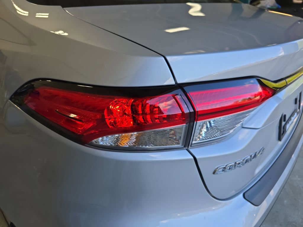 Used 2026 Toyota Corolla LE FWD image 34