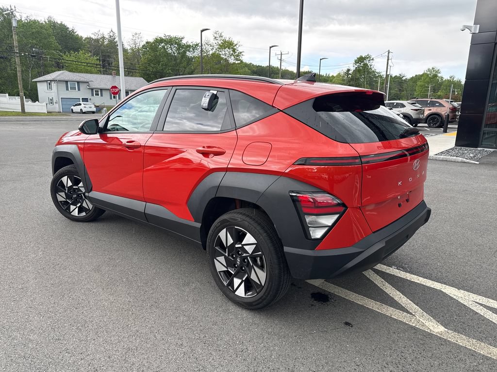 Used 2024 Hyundai Kona SEL w/ Convenience Package AWD/4WD video 3