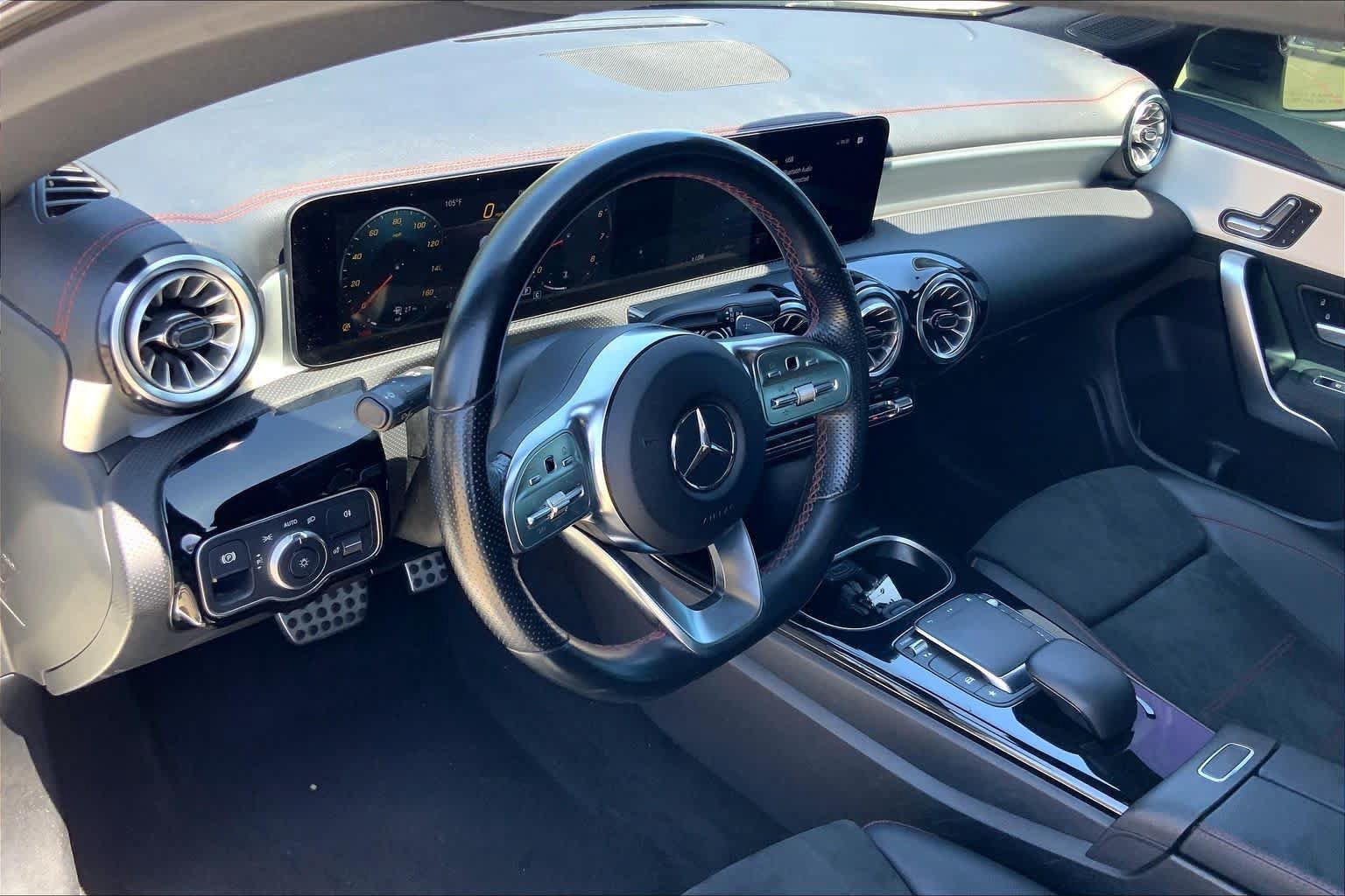 Used 2023 Mercedes-Benz CLA 250 image 17