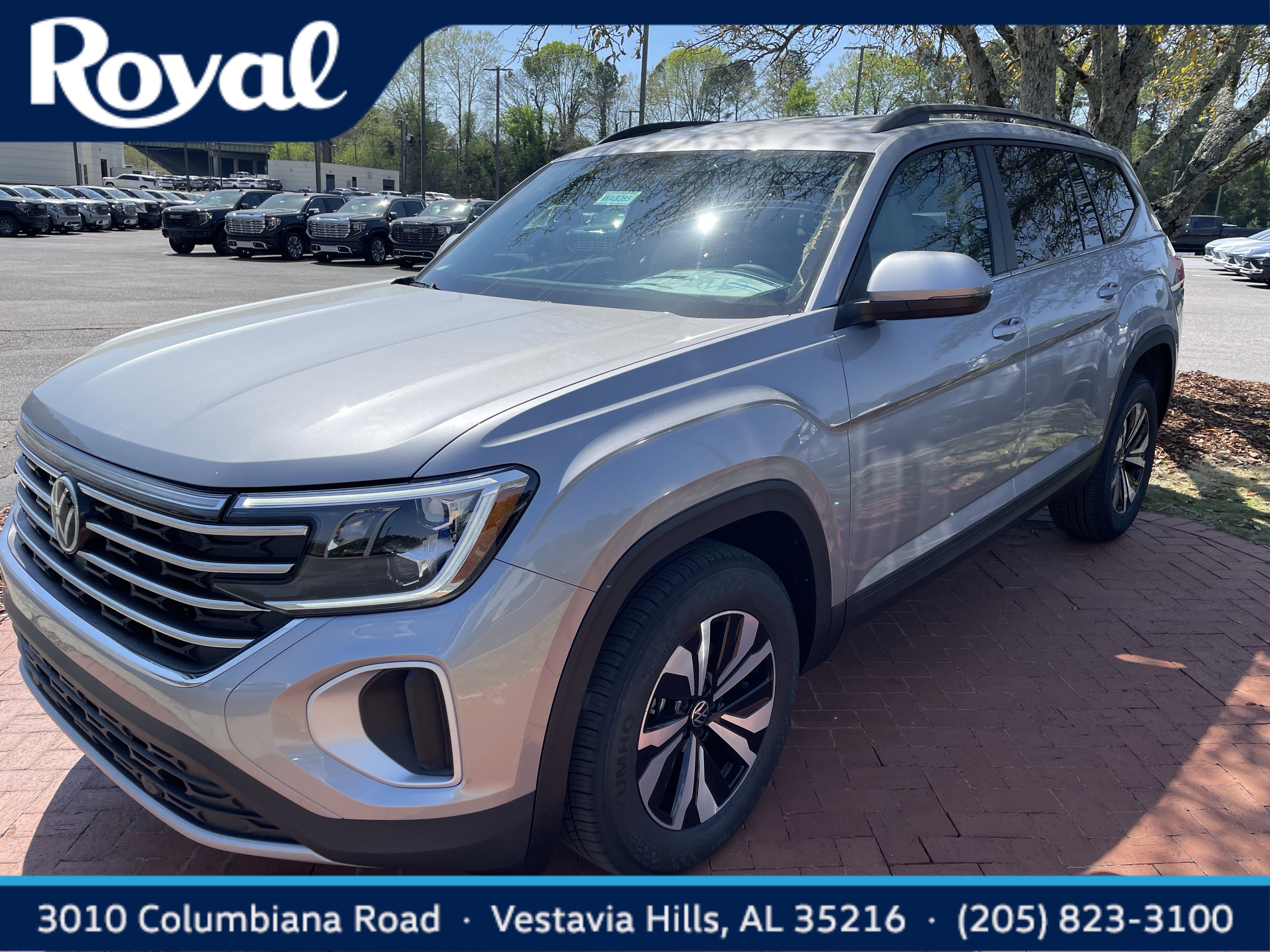 New 2026 Volkswagen Atlas SE