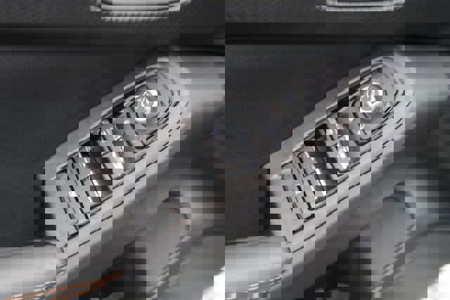 Certified 2024 Subaru Crosstrek 2.5i Limited image 15