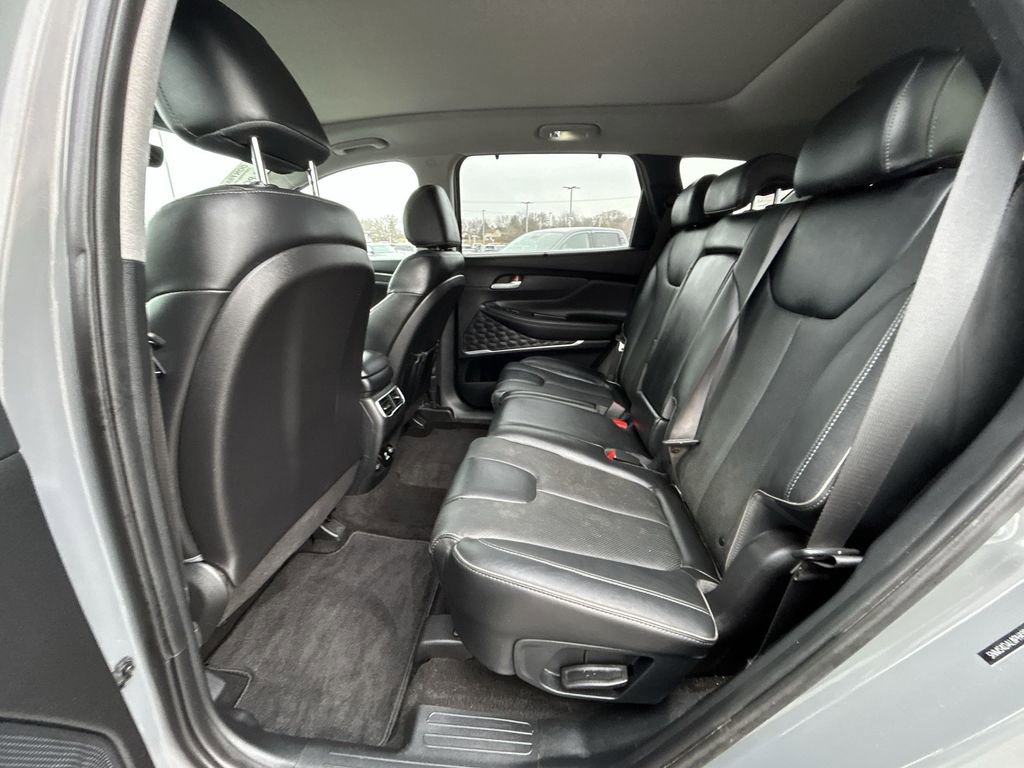 Used 2023 Hyundai Santa Fe Limited image 29