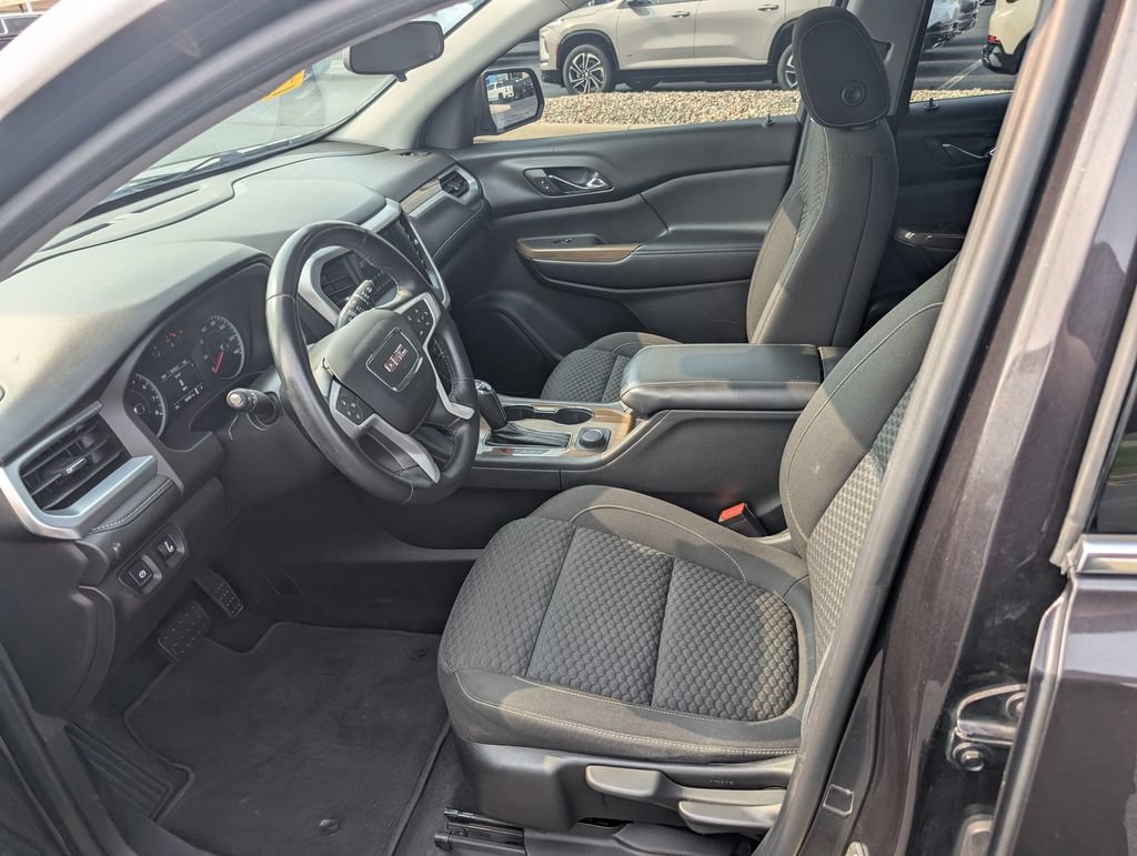 Used 2018 GMC Acadia SLE AWD/4WD image 12