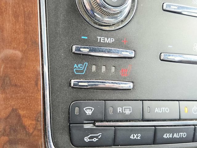 Used 2015 Lincoln Navigator 4WD image 31