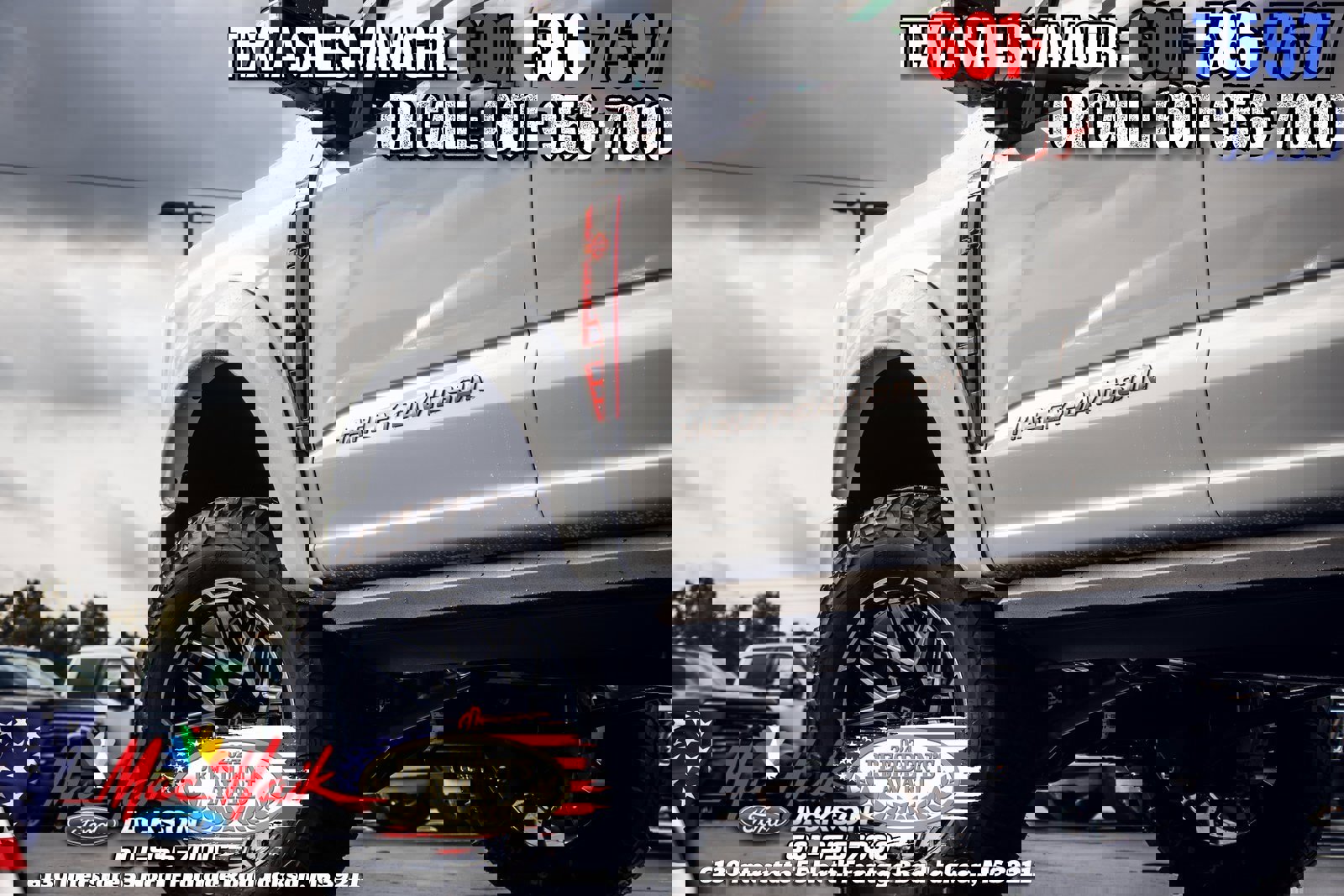 New 2026 Ford F250 Lariat w/ Black Appearance Package image 30