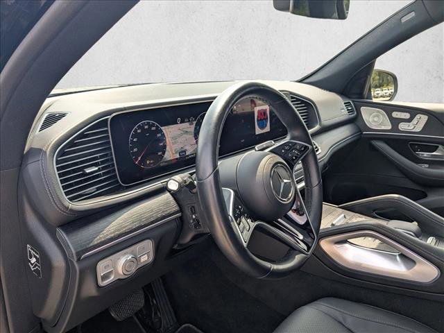 Used 2025 Mercedes-Benz GLS 450 4MATIC image 10