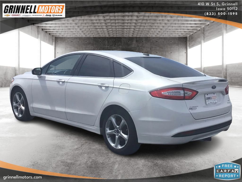Used 2013 Ford Fusion SE FWD image 7