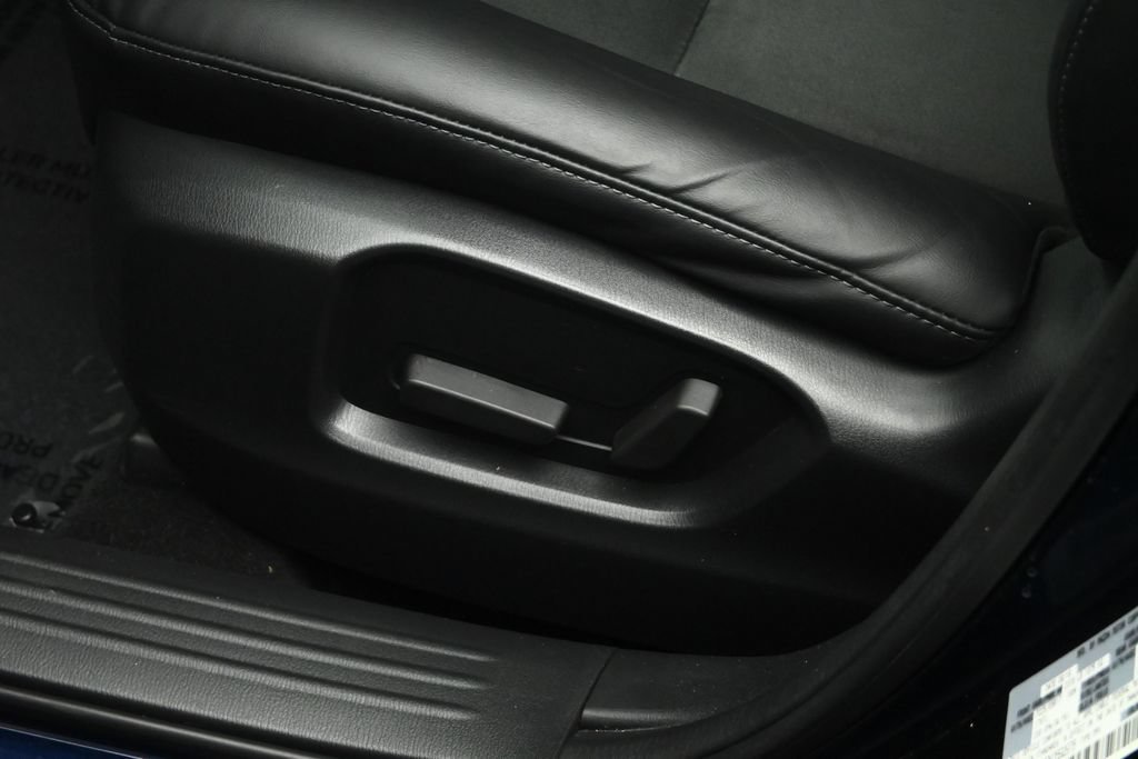 Used 2019 MAZDA CX-5 Touring FWD image 48