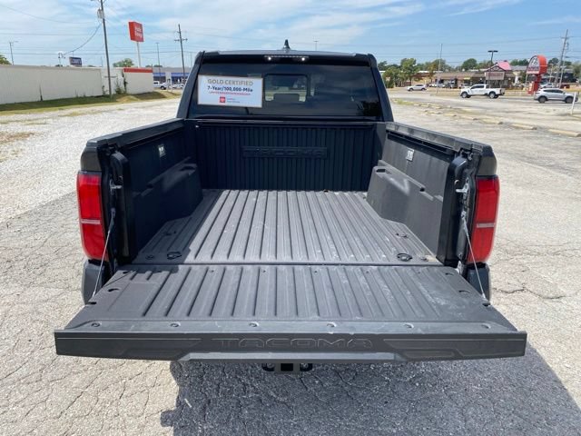 Certified 2024 Toyota Tacoma SR5 AWD/4WD image 4