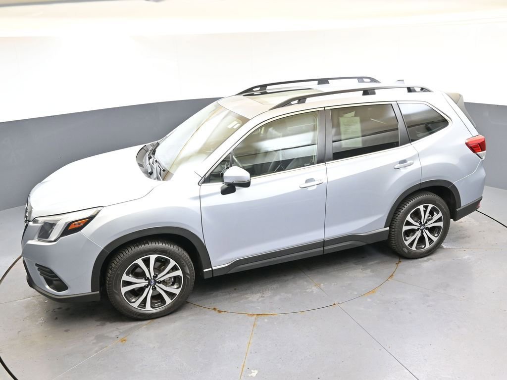 Used 2024 Subaru Forester Limited image 38