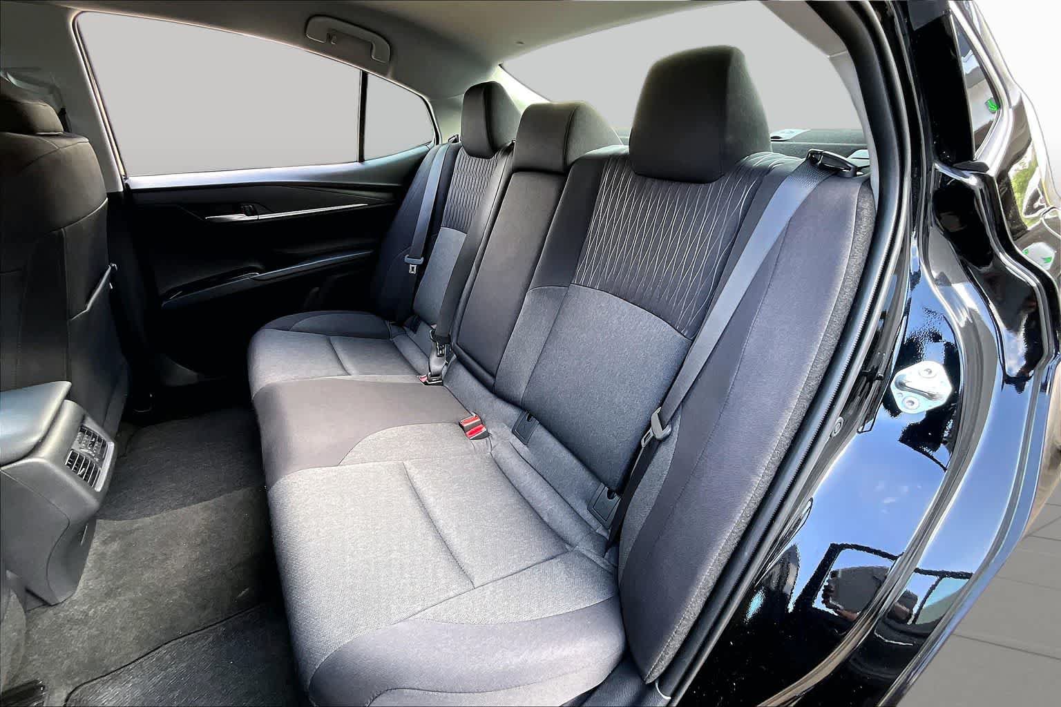 Used 2026 Toyota Camry LE FWD image 20
