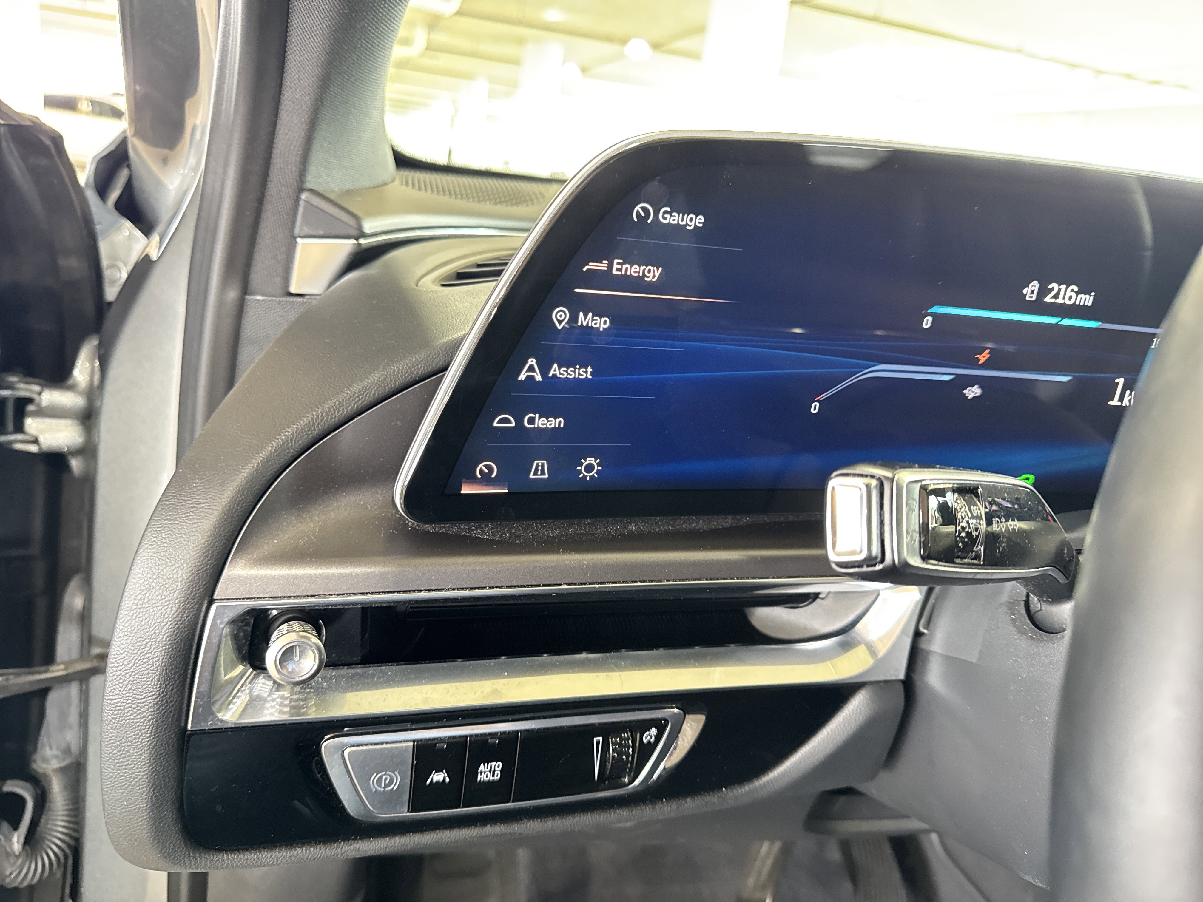 Used 2024 Cadillac Lyriq Tech w/ Driver Assist Package image 25