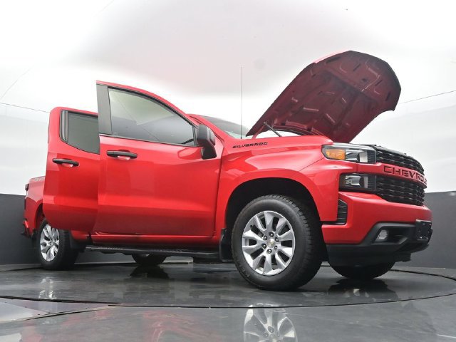 Used 2020 Chevrolet Silverado 1500 Custom w/ Custom Value Package AWD/4WD image 58