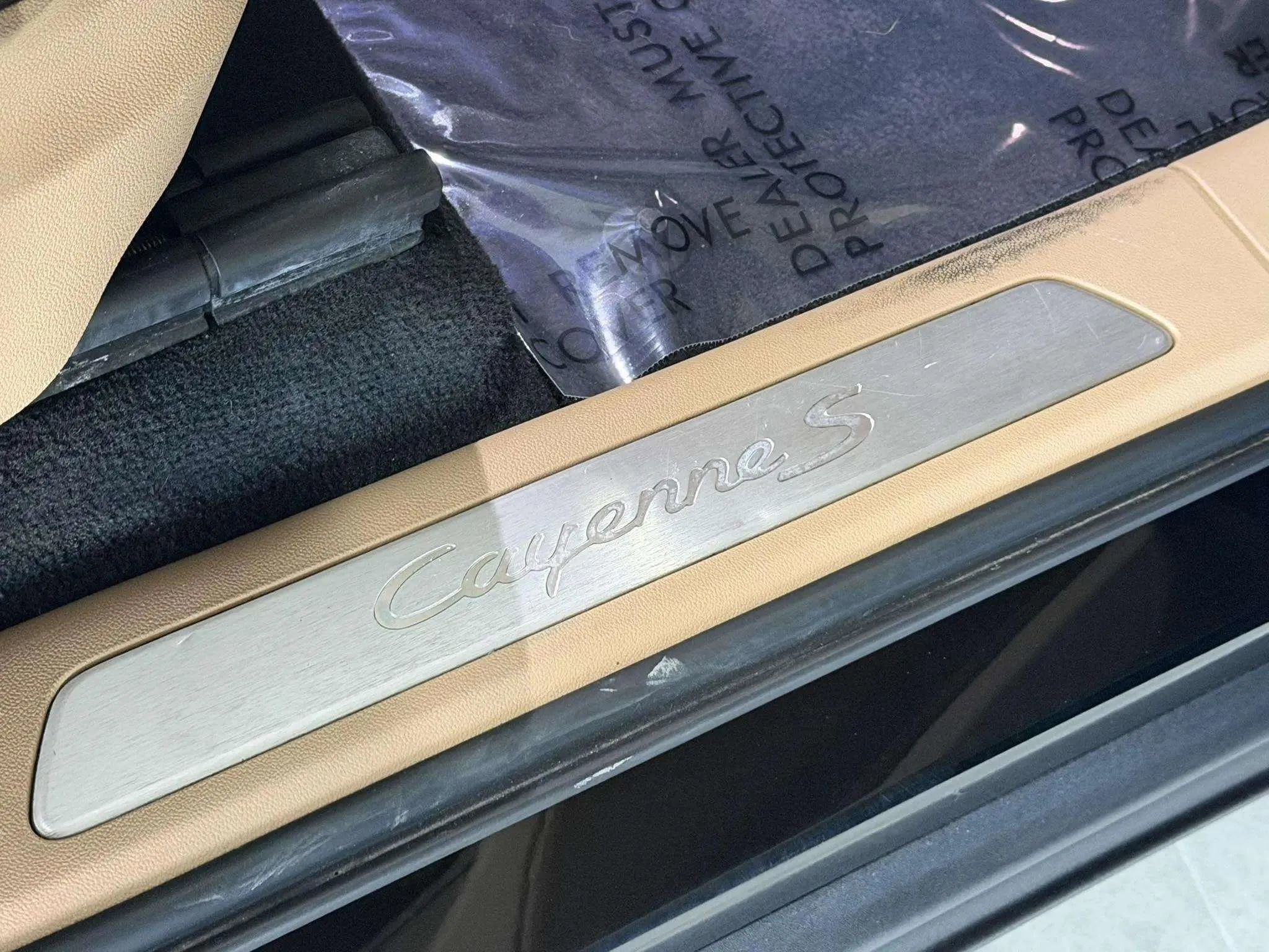 Used 2019 Porsche Cayenne S image 31