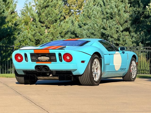Used 2006 Ford GT RWD image 49