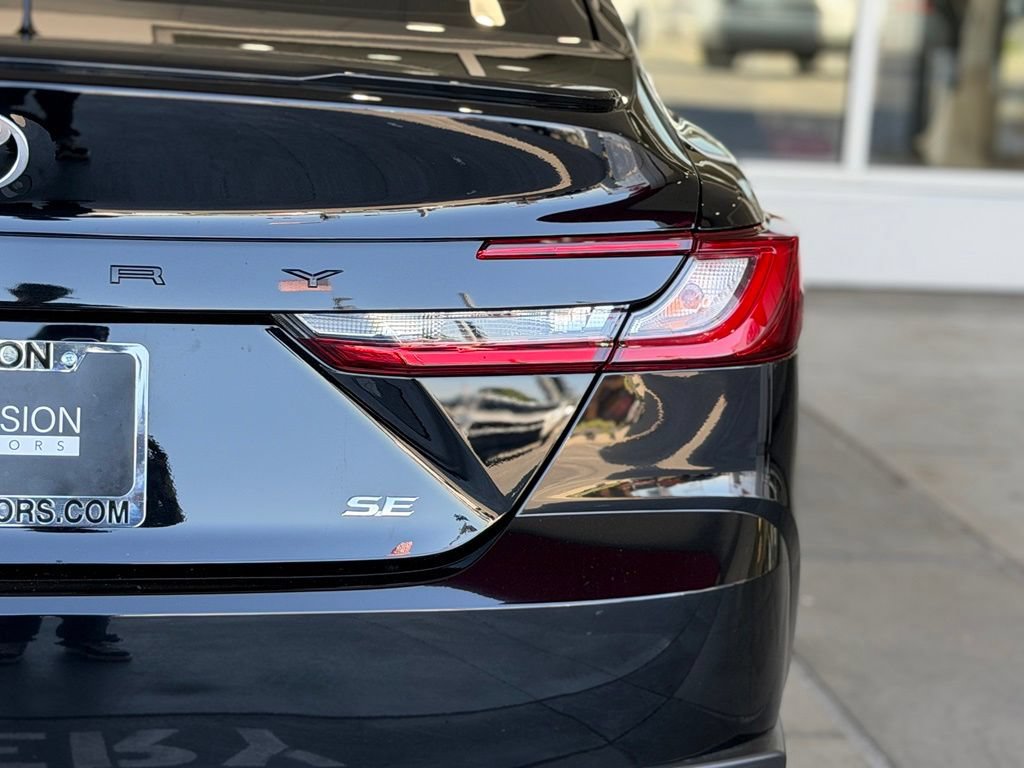 Certified 2026 Toyota Camry SE FWD image 14