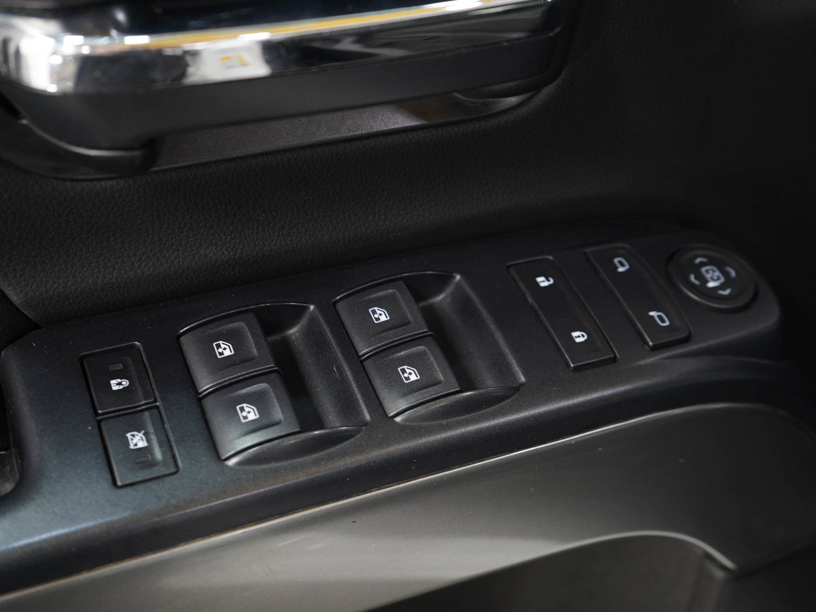 Used 2019 Chevrolet Silverado 1500 LT AWD/4WD image 21