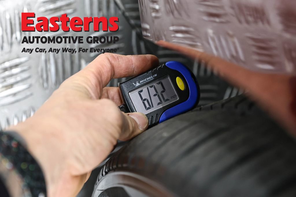 Used 2017 Chevrolet Impala Premier w/ Enhanced Convenience Package FWD image 30