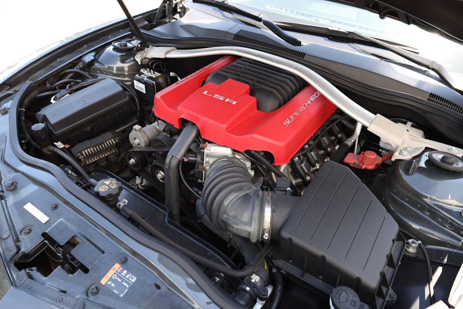 Used 2015 Chevrolet Camaro ZL1 RWD image 47