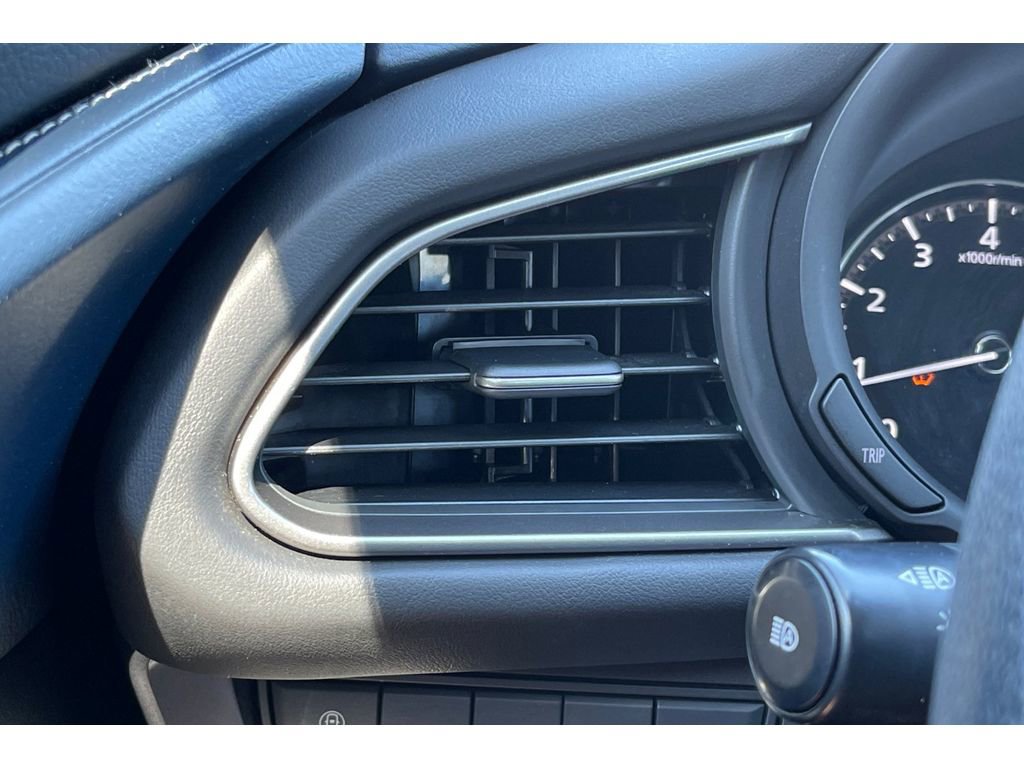 Used 2021 MAZDA CX-30 FWD 2.5 S image 29