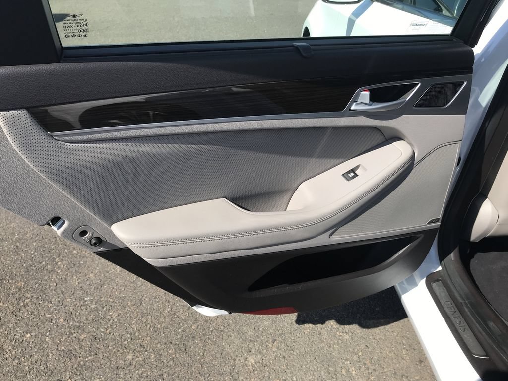 Used 2017 Genesis G80 3.8 w/ Option Group 02 AWD/4WD image 12