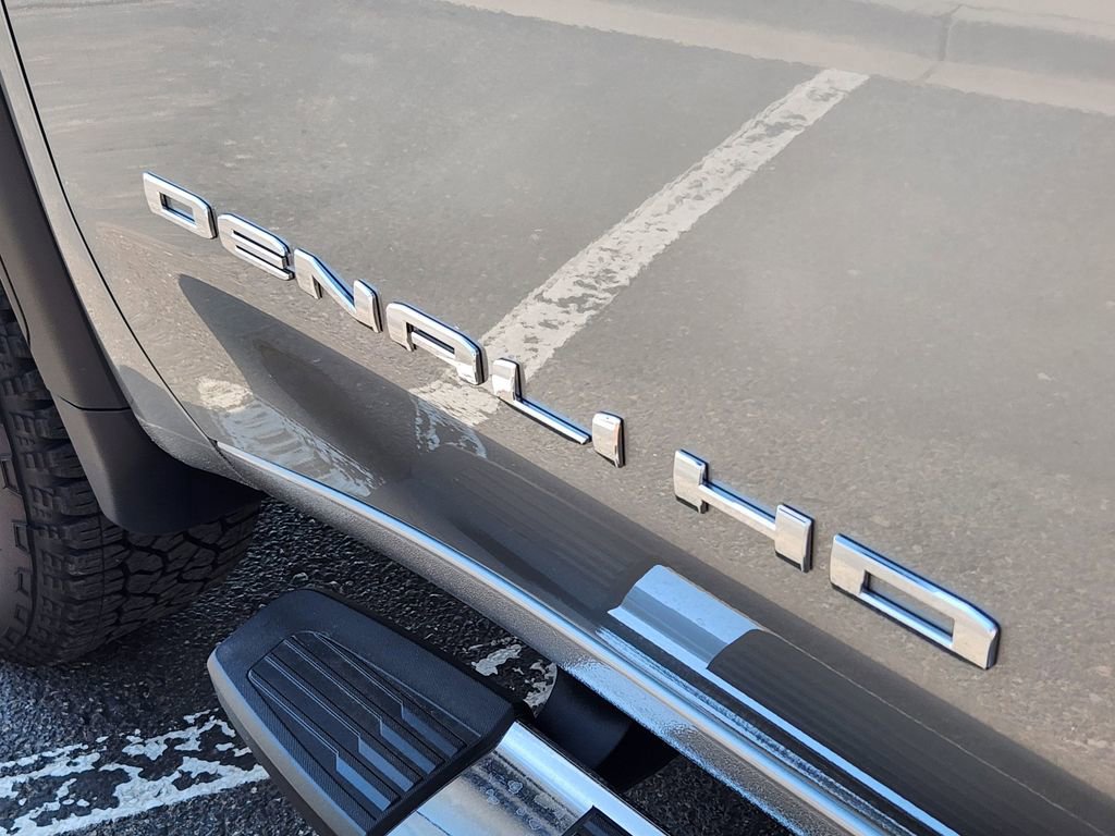 New 2025 GMC Sierra 2500 Denali image 14