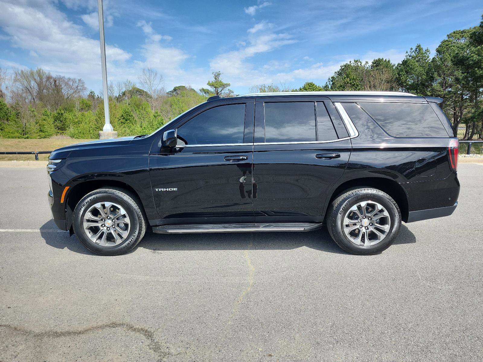 Certified 2025 Chevrolet Tahoe LS image 2