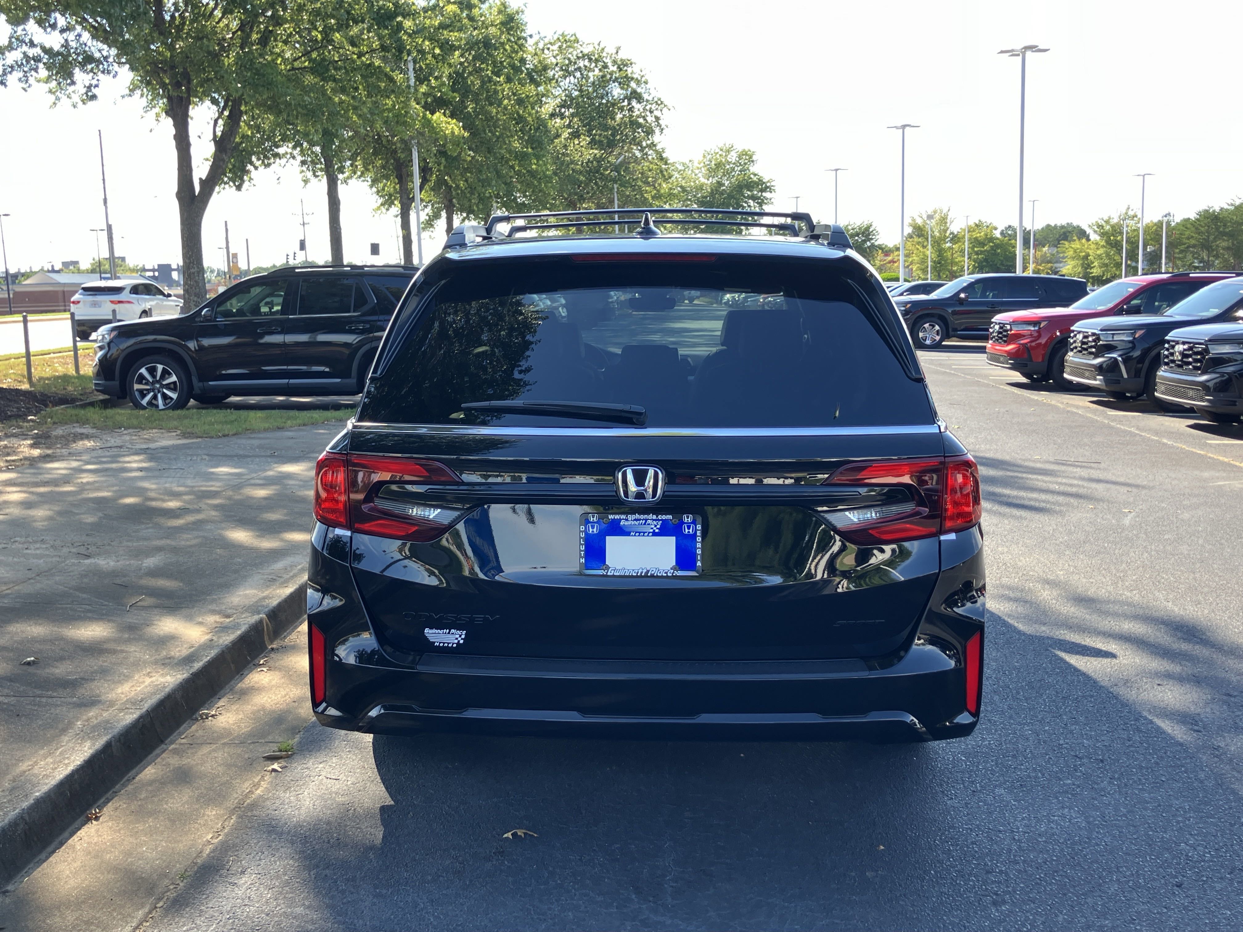 Used 2026 Honda Odyssey Sport-L image 8
