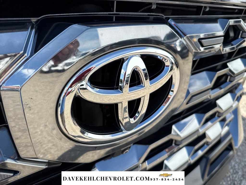 Used 2024 Toyota Tundra Platinum AWD/4WD image 40