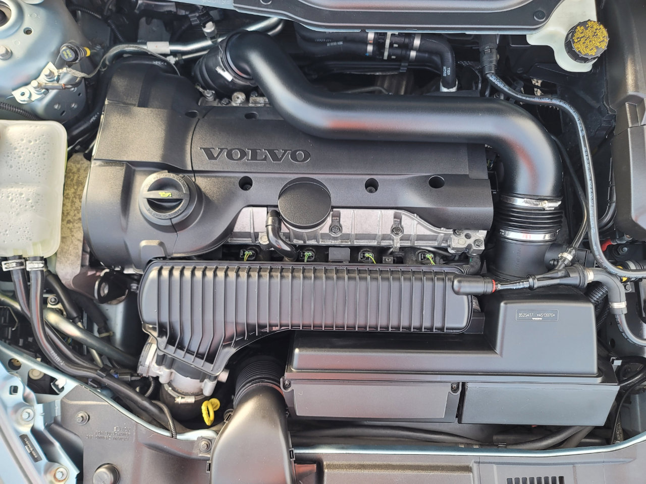 Used 2011 Volvo C70 T5 w/ Convenience Pkg image 17