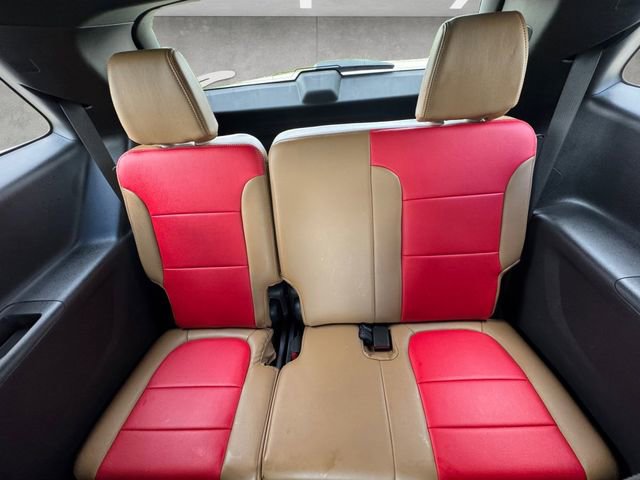 Used 2023 Chevrolet Traverse LT image 22