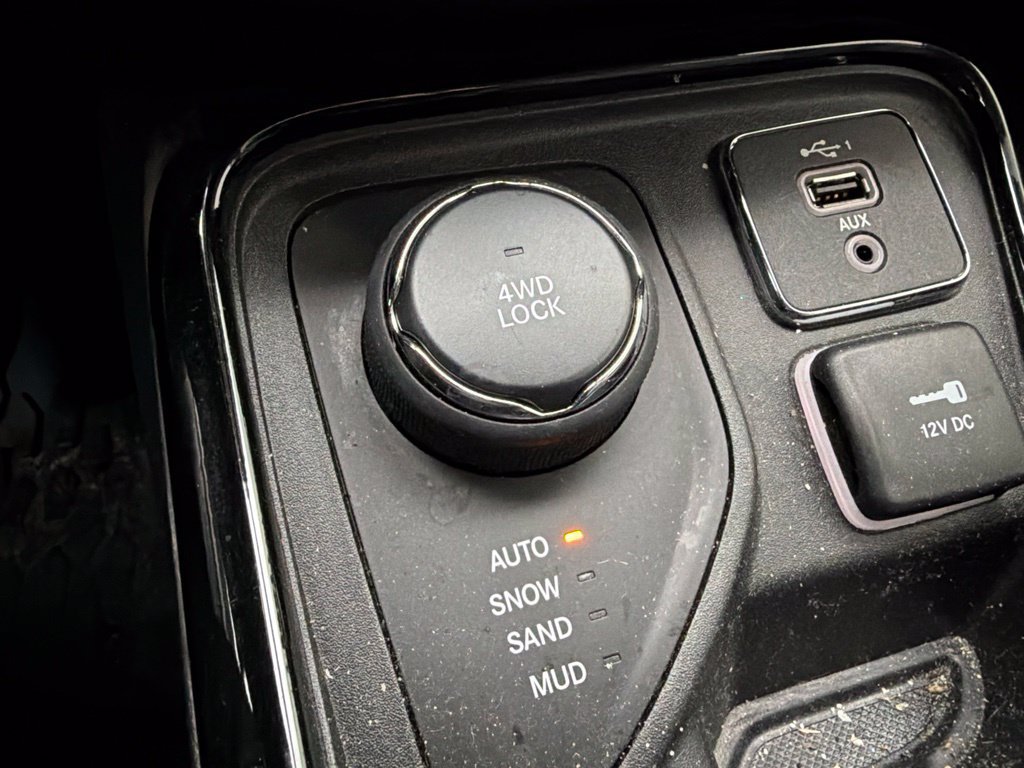 Used 2019 Jeep Compass Limited AWD/4WD image 7
