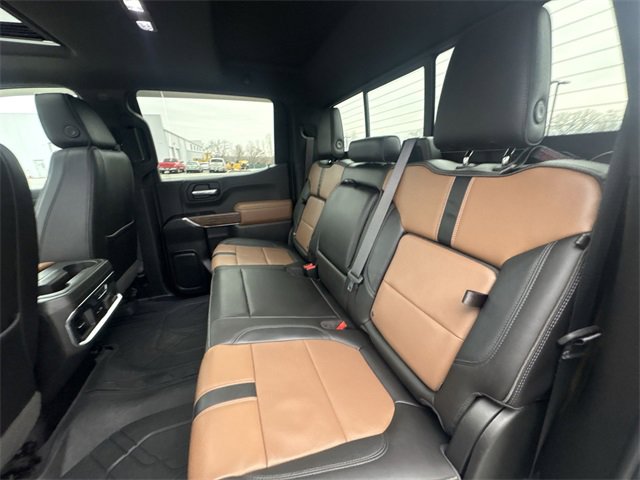 Used 2019 Chevrolet Silverado 1500 High Country w/ High Country Premium Package image 26