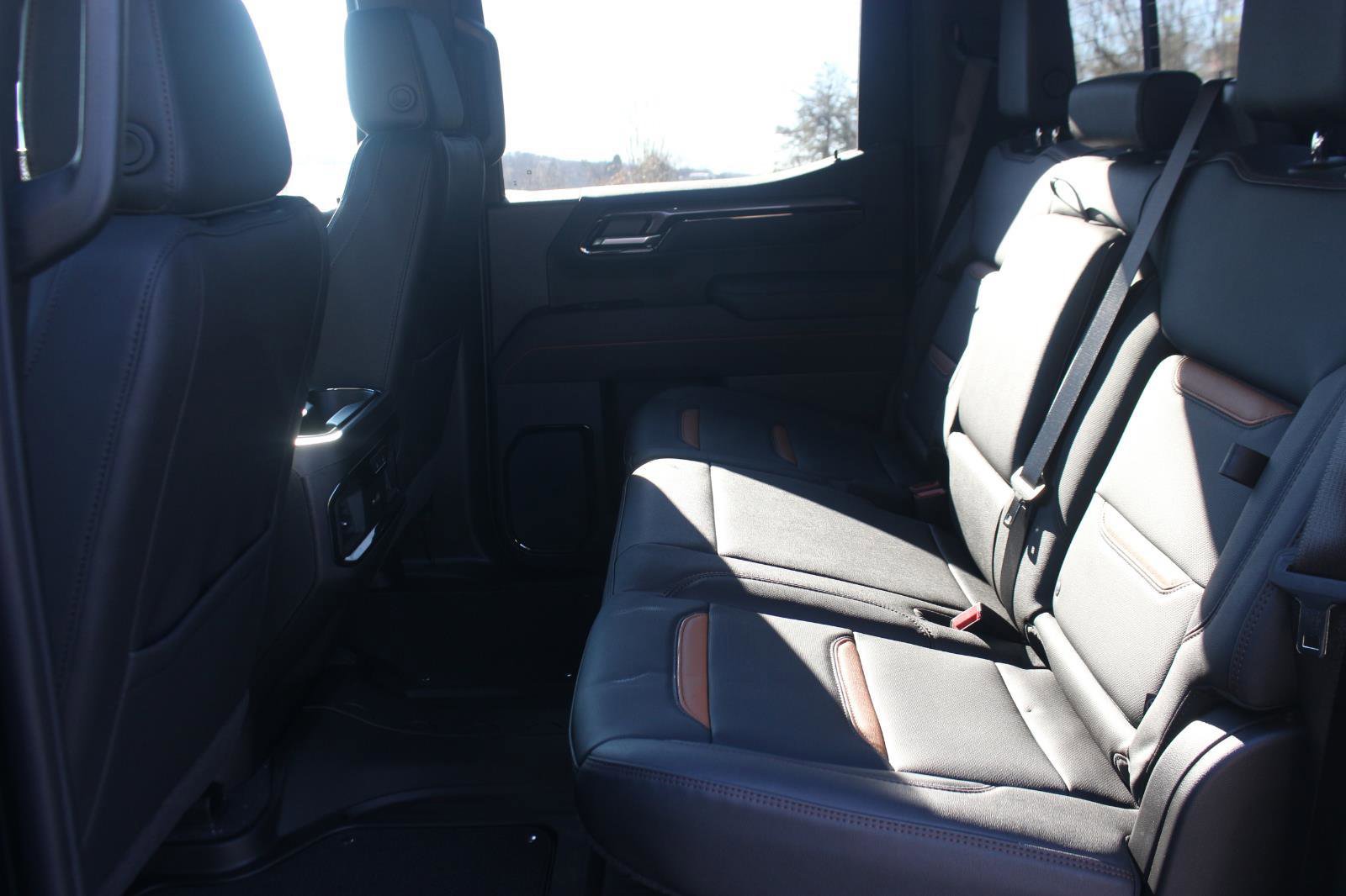 New 2026 GMC Sierra 1500 AT4 w/ AT4 Premium Package image 12