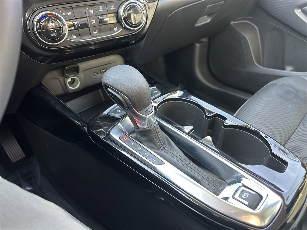 Used 2024 Chevrolet Trax ACTIV w/ Driver Confidence Package image 19