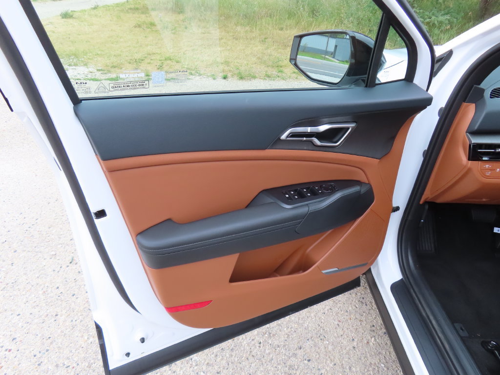 New 2026 Kia Sportage X-Line w/ X-Line Premium Package AWD/4WD image 23