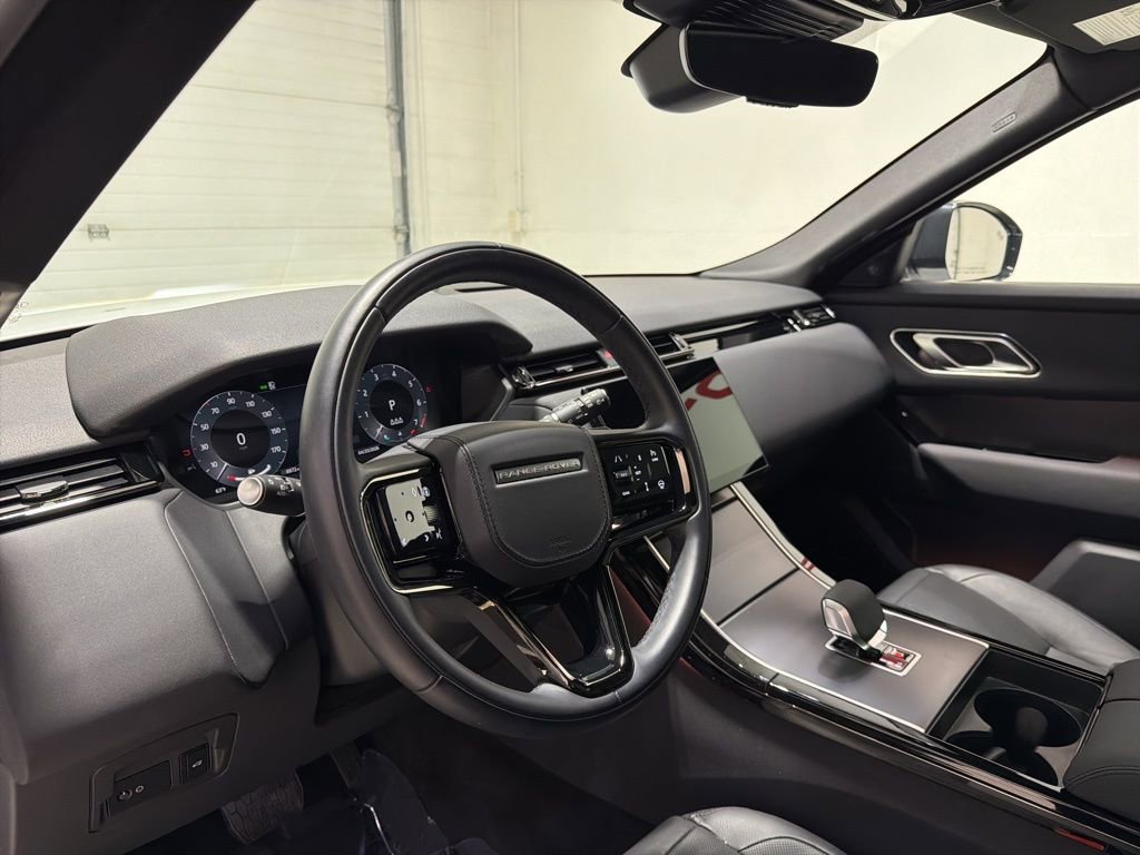 Used 2026 Land Rover Range Rover Velar S AWD/4WD image 8
