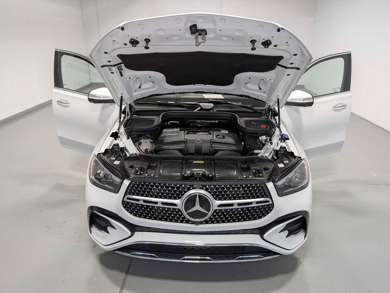 Certified 2026 Mercedes-Benz GLE 580 4MATIC image 13