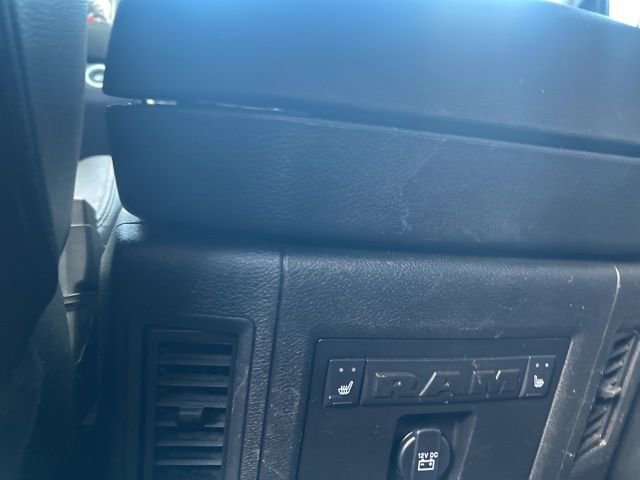 Used 2017 RAM 1500 Laramie w/ Convenience Group image 17