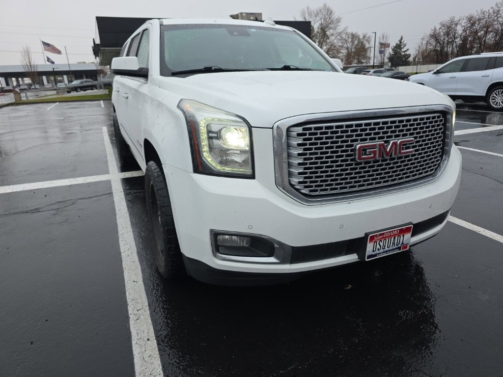 Used 2016 GMC Yukon XL Denali w/ Open Road Package image 3