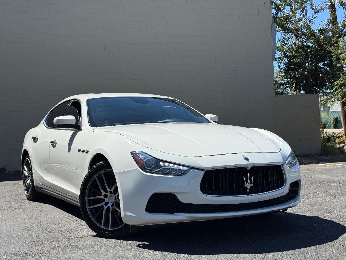 Used 2017 Maserati Ghibli RWD image 4
