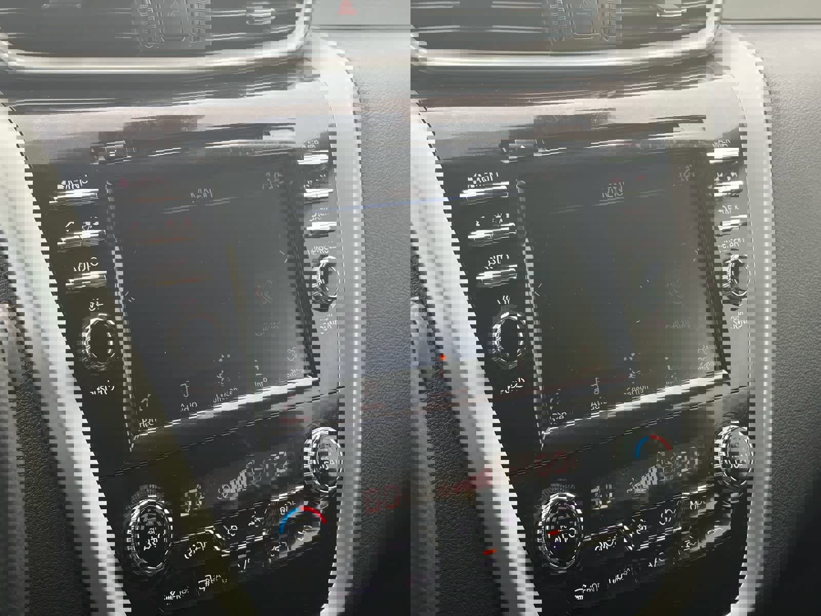 Certified 2021 Nissan Murano S image 22