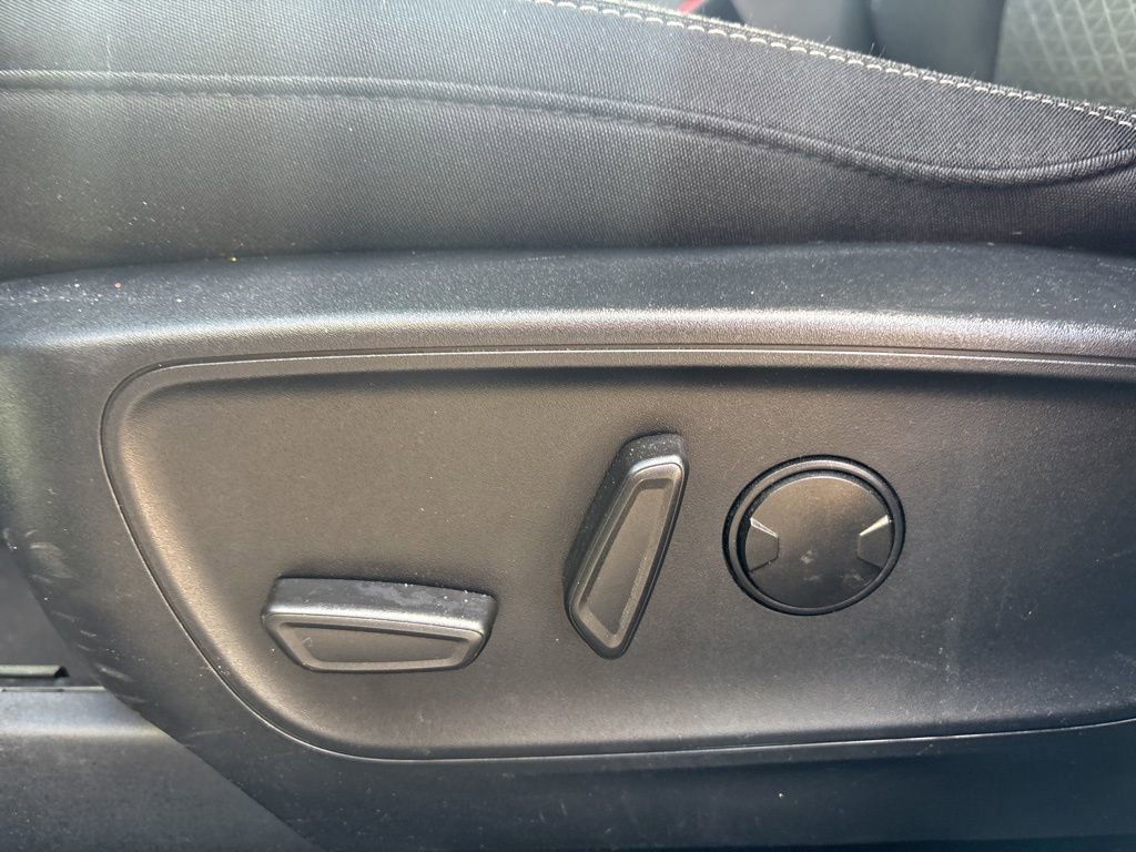 Used 2024 Ford Escape Active AWD/4WD image 12