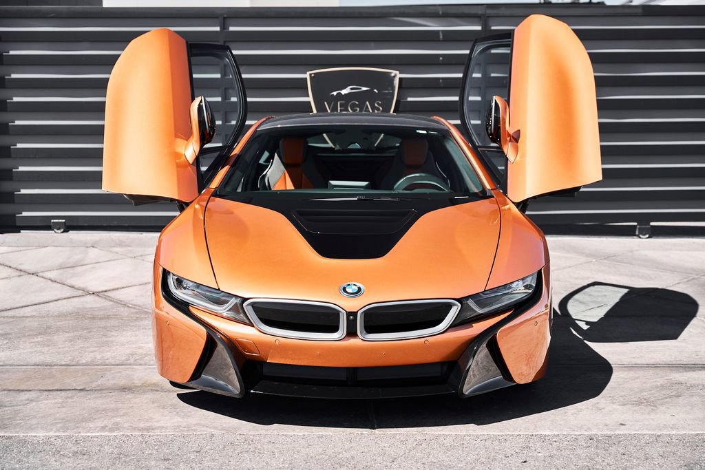 Used 2019 BMW i8 Coupe image 20