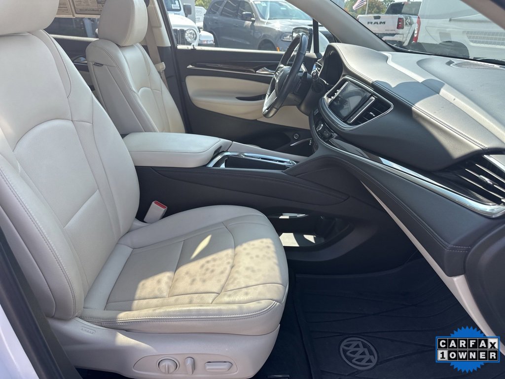 Used 2024 Buick Enclave Essence w/ Experience Buick Package image 59