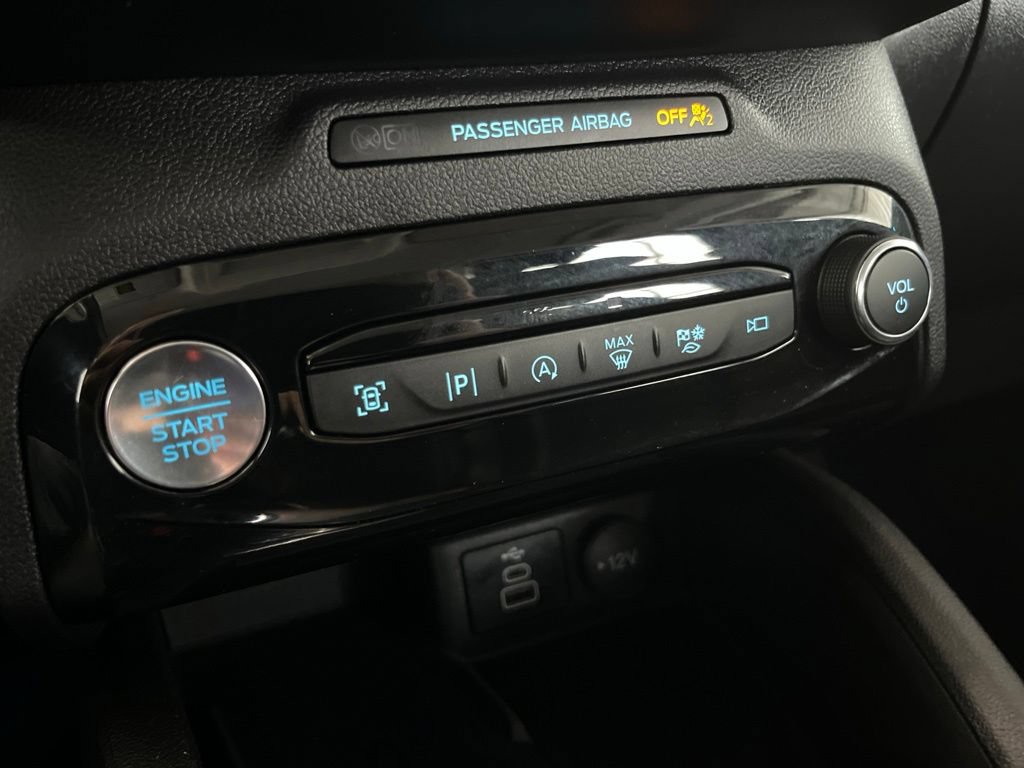 Used 2024 Ford Escape Platinum AWD/4WD image 14